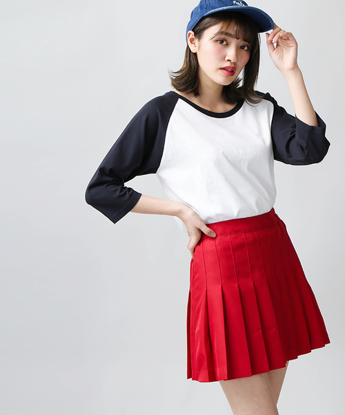 WEGO（ウィゴー）の「WEGO/無地プリーツミニスカート（スカート・レディース・ブラック/レッド/ホワイト/ネイビー/ホワイト系その他/ブラック系その他/ライム/ライトパープル/ピンク系その他/ブルー/ライトイエロー/サックスブルー/ライトピンク/ブルー系その他/レッド系その他/パープル系その他/ピンク・FREE）」の16枚目の写真