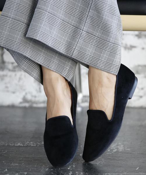 coen(コーエン)の「フラットオペラシューズ(パンプス・レディース・ブラック/オリーブ/ワイン/レオパード・X-LARGE/MEDIUM/LARGE/SMALL)」の2枚目の写真