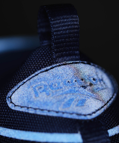Reebok（リーボック）の「ディーエムエックスラン [DMX RUN 10 IICE]（スニーカー・メンズ・ネイビー/グレー・25.5cm/26.0cm/28.5cm/26.5cm/28.0cm/27.5cm/29.0cm/27.0cm/25.0cm/23.5cm/24.0cm/24.5cm/29.5cm/30.0cm）」の10枚目の写真