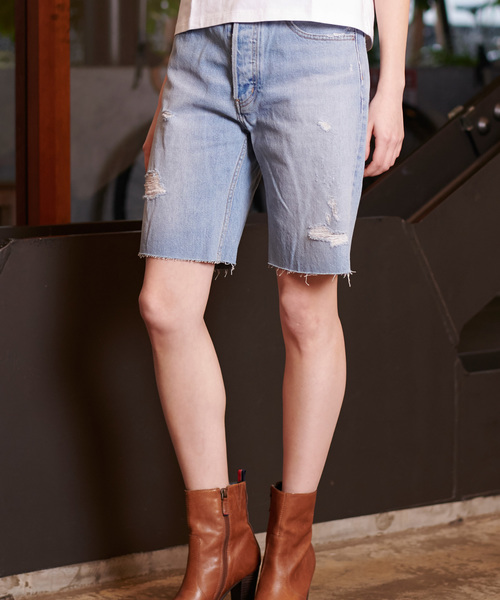 Calvin Klein Jeans(カルヴァンクラインジーンズ)の「ボーイショーツデニム(その他パンツ・レディース・ブルー・24inch/25inch/26inch/27inch/30inch)」の6枚目の写真