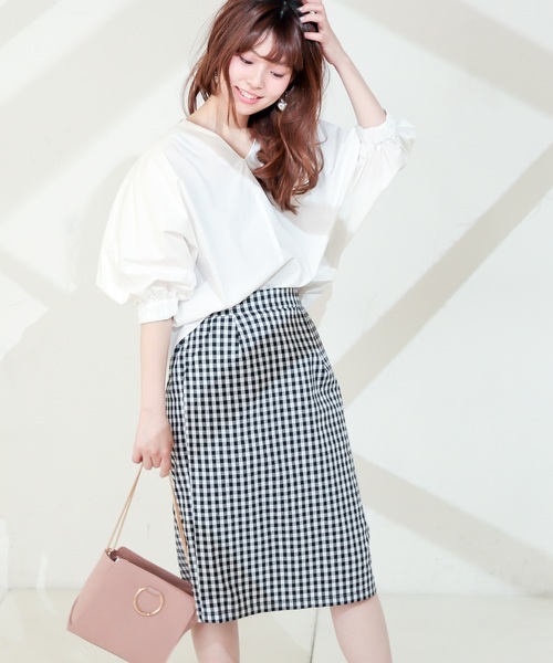 natural couture（ナチュラルクチュール）の「袖口ゴムドルマンスキッパー（シャツ/ブラウス・レディース・カーキ/アイボリー/その他・FREE）」の2枚目の写真