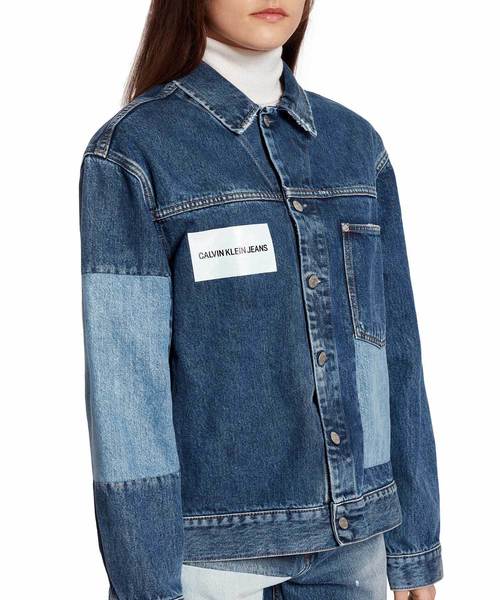 Calvin Klein Jeans(カルヴァンクラインジーンズ)の「ワン ポケット トラッカー デニム ジャケット(デニムジャケット・レディース・ブルー・L/M/S/XS)」の3枚目の写真