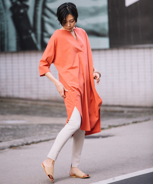 Munich（ミューニック）の「ストレッチサーマルスリットレギンス（レギンス/スパッツ・レディース・ライトグレー/ブラック/ベージュ/ネイビー/オフホワイト/杢グレー・FREE）」の3枚目の写真