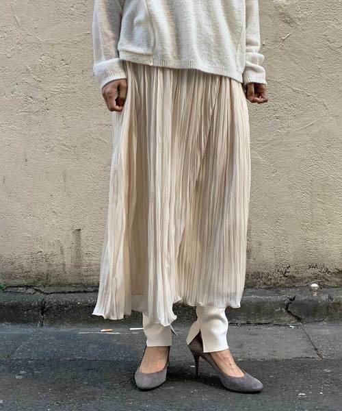 Munich（ミューニック）の「ストレッチサーマルスリットレギンス（レギンス/スパッツ・レディース・ライトグレー/ブラック/ベージュ/ネイビー/オフホワイト/杢グレー・FREE）」の17枚目の写真