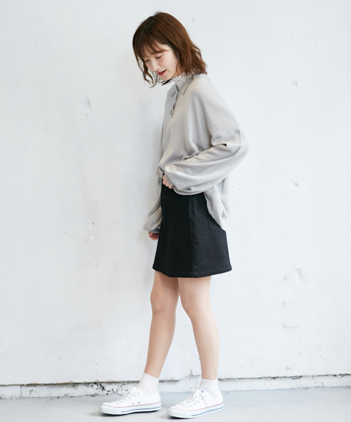 PairPair(ペアペア)の「袖ボリュームニットポロシャツ(ポロシャツ・レディース・ライトグレー/ブラック/ラベンダー・FREE)」の17枚目の写真