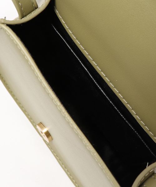 KOBE LETTUCE（コウベレタス）の「サークルポシェット（ショルダーバッグ・レディース・ブラック/オフホワイト/オレンジ/グリーン/パイソン・FREE）」の6枚目の写真