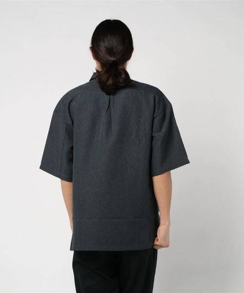 Luv maison（ラブメゾン）の「PLハーフジップ半袖シャツ（シャツ/ブラウス・メンズ・グレー/ブラック・M/L）」の4枚目の写真