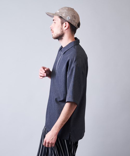 Luv maison（ラブメゾン）の「PLハーフジップ半袖シャツ（シャツ/ブラウス・メンズ・グレー/ブラック・M/L）」の6枚目の写真