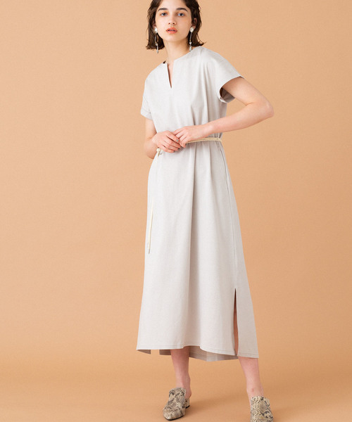 UNITED TOKYO（ユナイテッドトウキョウ）の「スキッパーマキシワンピース（ワンピース・レディース・ブラック/ベージュ/ブラウン・1）」の3枚目の写真