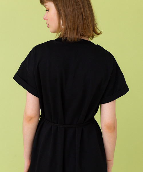 UNITED TOKYO（ユナイテッドトウキョウ）の「スキッパーマキシワンピース（ワンピース・レディース・ブラック/ベージュ/ブラウン・1）」の8枚目の写真