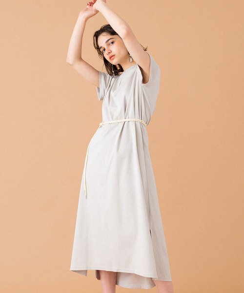 UNITED TOKYO（ユナイテッドトウキョウ）の「スキッパーマキシワンピース（ワンピース・レディース・ブラック/ベージュ/ブラウン・1）」の17枚目の写真