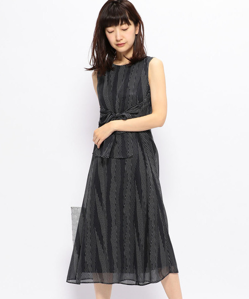 A/C DESIGN BY ALPHA CUBIC(エーシーデザインバイアルファキュービック)の「※TVで紹介されました※【WASHABLEシリーズ】ウエストリボンワンピース(ワンピース・レディース・ベージュ/ネイビー/ブラック・11号/9号)」の2枚目の写真