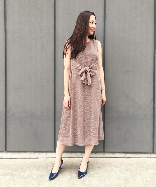 A/C DESIGN BY ALPHA CUBIC(エーシーデザインバイアルファキュービック)の「※TVで紹介されました※【WASHABLEシリーズ】ウエストリボンワンピース(ワンピース・レディース・ベージュ/ネイビー/ブラック・11号/9号)」の16枚目の写真
