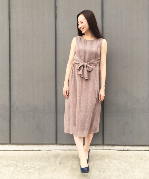 A/C DESIGN BY ALPHA CUBIC(エーシーデザインバイアルファキュービック)の「※TVで紹介されました※【WASHABLEシリーズ】ウエストリボンワンピース(ワンピース・レディース・ベージュ/ネイビー/ブラック・11号/9号)」の17枚目の写真