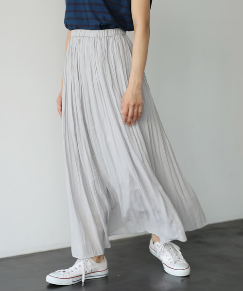 AMERICAN HOLIC(アメリカンホリック)の「シフォンロングプリーツスカート(スカート・レディース・ライトグレー/ピンク/ブルー/その他7/ドット/その他14/イエロー系その他/ブルー系その他5・FREE)」の2枚目の写真