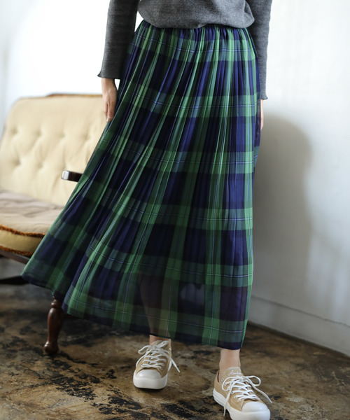 AMERICAN HOLIC(アメリカンホリック)の「シフォンロングプリーツスカート(スカート・レディース・ライトグレー/ピンク/ブルー/その他7/ドット/その他14/イエロー系その他/ブルー系その他5・FREE)」の4枚目の写真