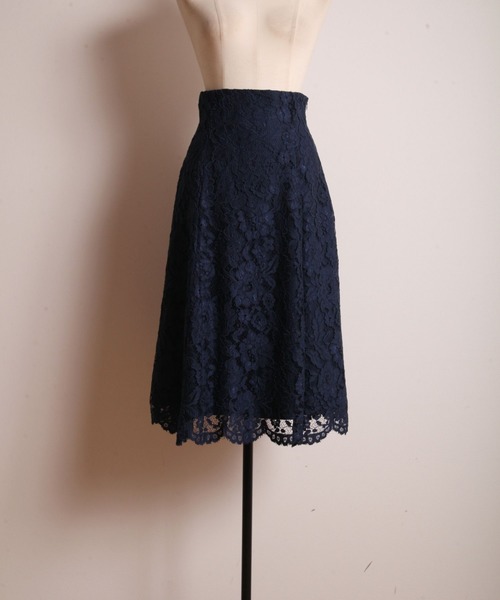 tocco closet(トッコ クローゼット)の「後ろレースアップデザイン総レーススカート(スカート・レディース・ベージュ/ネイビー/グリーン系その他/ラベンダー/ピンク系その他/ブラック・M)」の7枚目の写真