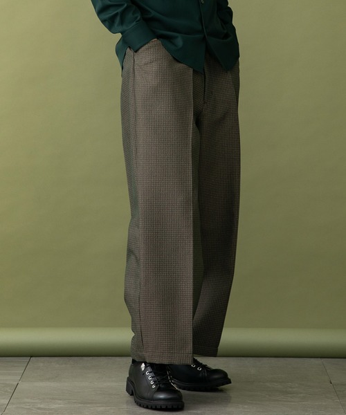 UNITED TOKYO(ユナイテッドトウキョウ)の「バレンシアギャバワイドパンツ(スラックス・メンズ・ブラウン系その他/ブラック/グリーン・1/2/3)」の3枚目の写真