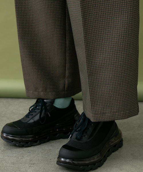 UNITED TOKYO(ユナイテッドトウキョウ)の「バレンシアギャバワイドパンツ(スラックス・メンズ・ブラウン系その他/ブラック/グリーン・1/2/3)」の10枚目の写真