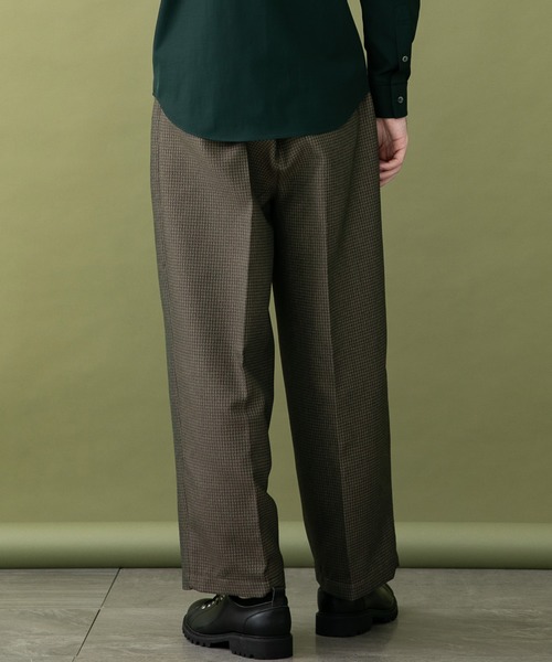 UNITED TOKYO(ユナイテッドトウキョウ)の「バレンシアギャバワイドパンツ(スラックス・メンズ・ブラウン系その他/ブラック/グリーン・1/2/3)」の19枚目の写真