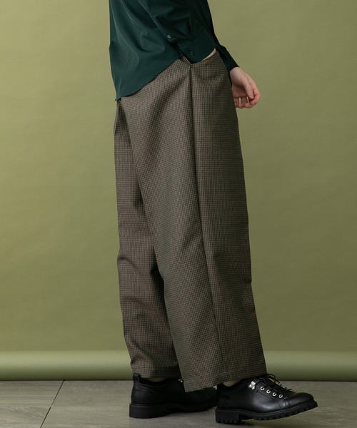 UNITED TOKYO(ユナイテッドトウキョウ)の「バレンシアギャバワイドパンツ(スラックス・メンズ・ブラウン系その他/ブラック/グリーン・1/2/3)」の20枚目の写真