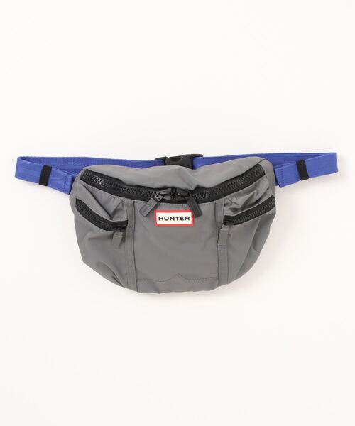 HUNTER(ハンター)の「《HUNTER》ORIGINAL NYLON BUMBAG(ボディバッグ/ウエストポーチ・レディース・ブラック/ネイビー/ダークオリーブ/グレー/ピンク/レッド・FREE)」の3枚目の写真