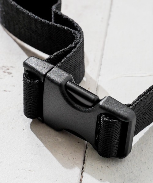 HUNTER(ハンター)の「《HUNTER》ORIGINAL NYLON BUMBAG(ボディバッグ/ウエストポーチ・レディース・ブラック/ネイビー/ダークオリーブ/グレー/ピンク/レッド・FREE)」の20枚目の写真