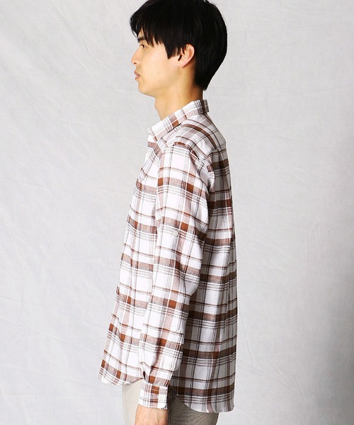COMME CA MEN(コムサメン)の「ショートポイントカラー リネンチェックシャツ(シャツ/ブラウス・メンズ・ネイビー/ブラウン・SMALL/LARGE/MEDIUM/X-LARGE)」の10枚目の写真
