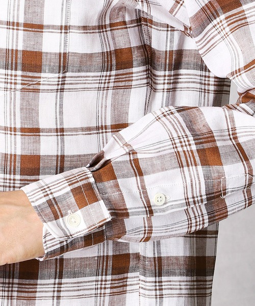 COMME CA MEN(コムサメン)の「ショートポイントカラー リネンチェックシャツ(シャツ/ブラウス・メンズ・ネイビー/ブラウン・SMALL/LARGE/MEDIUM/X-LARGE)」の5枚目の写真
