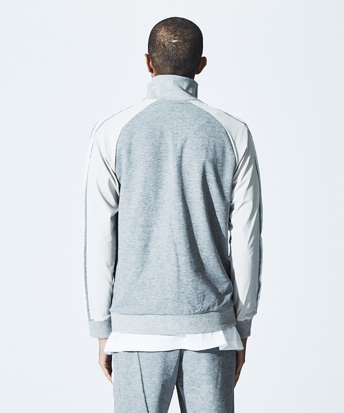 5351 POUR LES HOMMES(ゴーサンゴーイチプールオム)の「【セットアップ対応】ストレッチミラノトラックジャケット(ブルゾン・メンズ・ブラック/グレー・46/48/44)」の10枚目の写真