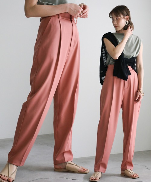 select MOCA（セレクトモカ）の「2021 SS ツイルテーパードタックパンツ（その他パンツ・レディース・ピンク/ブルー/ライトグリーン/アイボリー・SMALL/MEDIUM）」の4枚目の写真