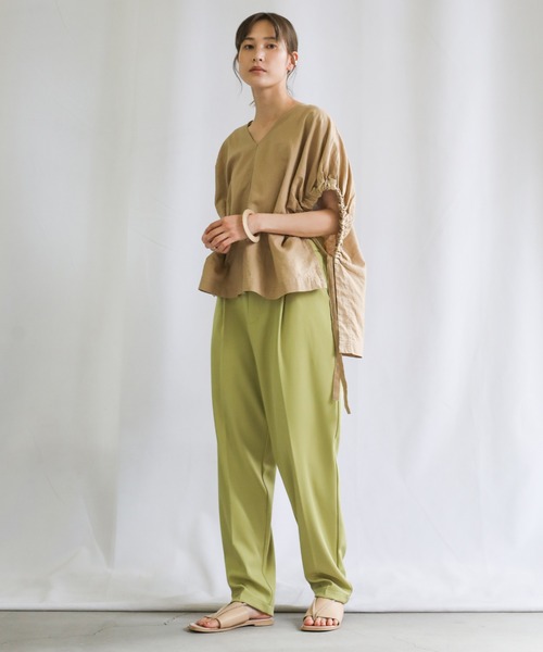 select MOCA（セレクトモカ）の「2021 SS ツイルテーパードタックパンツ（その他パンツ・レディース・ピンク/ブルー/ライトグリーン/アイボリー・SMALL/MEDIUM）」の22枚目の写真