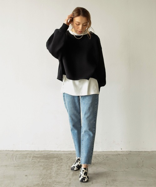 Auntie Rosa Holiday（アンティローザホリデー）の「【ざっくりとした後ろ姿が可愛い】 バックシャンレースアップクロップニット（ニット/セーター・レディース・ホワイト/ブラック/イエロー・FREE）」の5枚目の写真