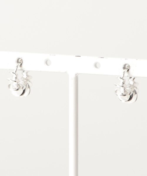 TONE SELECT GOODS(トーンセレクトグッズ)の「【925 SILVER ACC】チップスピアスSV925(OG)(ピアス(両耳用)・レディース・シルバー・FREE)」の3枚目の写真