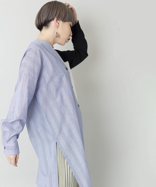 OSMOSIS（オズモーシス）の「アシンメトリー切替ニットカーディガン 