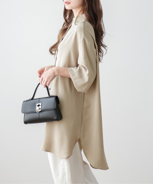 SUGAR BISKET（シュガービスケット）の「ラウンドヘムスタンドカラーブラウス（シャツ/ブラウス・レディース・ホワイト/ブラウン/ブラック/ミント/ベージュ/イエロー/グリーン系その他/グレイッシュベージュ/グレー・フリー）」の6枚目の写真