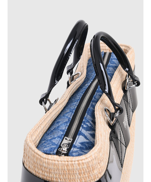 DIESEL（ディーゼル）の「レディース ストロー ミディアムサッチェル（ハンドバッグ・レディース・ベージュ・UNI）」の5枚目の写真