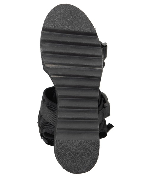 PUNYUS(プニュズ)の「ベルクロスポーツサンダル(サンダル・レディース・ブラック・1/2/4/3)」の15枚目の写真