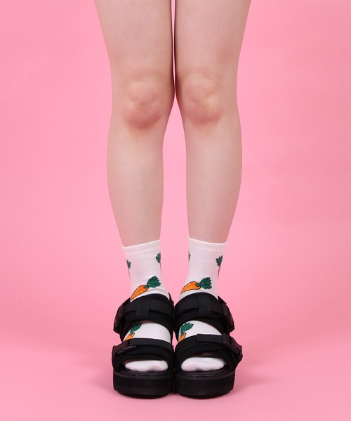 PUNYUS(プニュズ)の「ベルクロスポーツサンダル(サンダル・レディース・ブラック・1/2/4/3)」の2枚目の写真