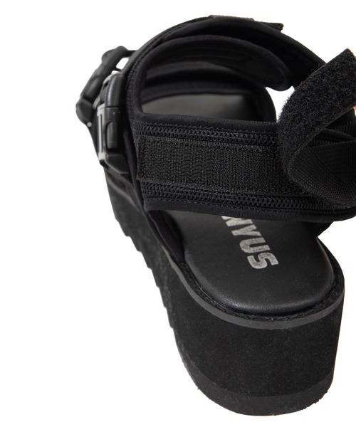 PUNYUS(プニュズ)の「ベルクロスポーツサンダル(サンダル・レディース・ブラック・1/2/4/3)」の21枚目の写真