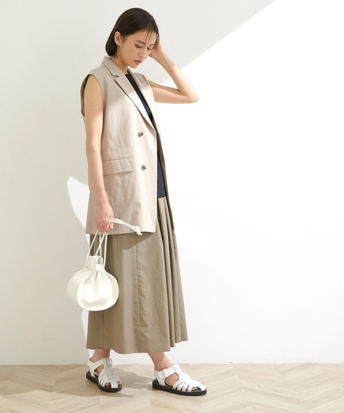 ROPE'（ロペ）の「【洗える】【Oggi掲載】【セットアップ対応】リネンストレッチベルト付きジレ（ベスト・レディース・ベージュ/ピンク・38/36）」の17枚目の写真