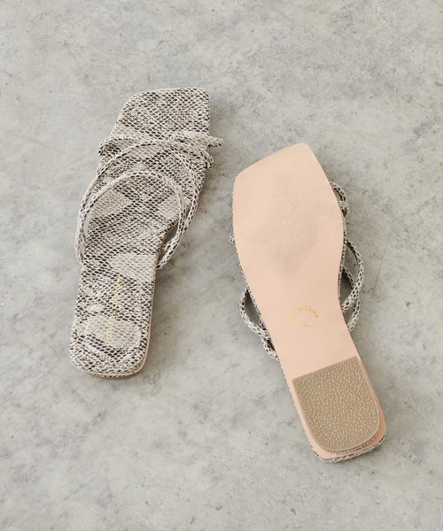 natural couture（ナチュラルクチュール）の「NEW細ヒモヌーディ―サンダル（サンダル・レディース・ゴールド/パイソン・SMALL/MEDIUM/LARGE）」の18枚目の写真