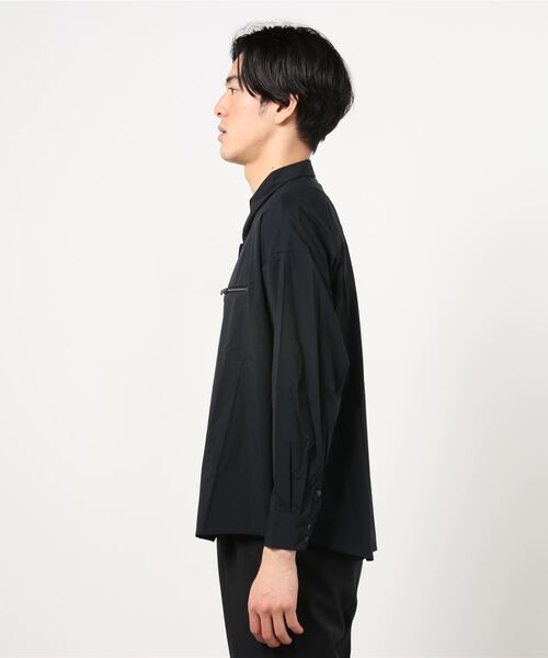 Enharmonic TAVERN（エンハーモニックタヴァーン）の「Enharmonic TAVERN(エンハーモニックタヴァーン)/Pockettable Nylon Shirt（シャツ/ブラウス・メンズ・ブラック/ホワイト・44/46）」の3枚目の写真