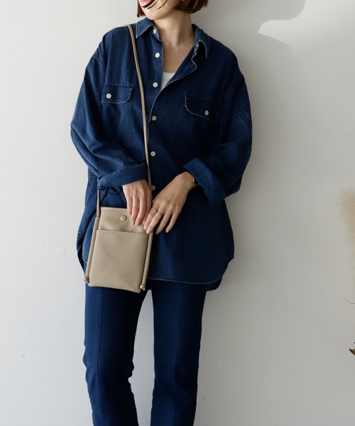 VitaFelice（ヴィータフェリーチェ）の「編み込みスマホポシェットショルダーバッグ（ショルダーバッグ・レディース・ブラック/ホワイト/ナチュラル/チョコ/ベージュ/オリーブ/ベージュ系その他/ブラック系その他・FREE）」の22枚目の写真