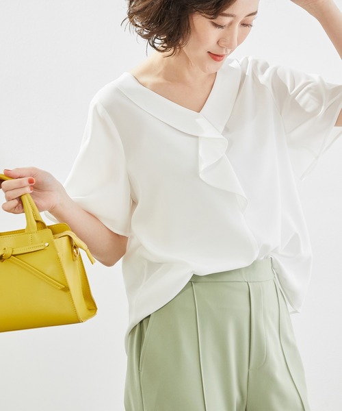 ROPE' PICNIC(ロペピクニック)の「ジョーゼットフロントフリルブラウス(シャツ/ブラウス・レディース・ホワイト/ネイビー/サックスブルー/ライトグリーン・40/38)」の1枚目の写真