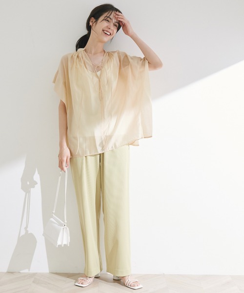 ROPE'（ロペ）の「【新色追加】前後2WAY ボリュームフレンチスリーブブラウス（シャツ/ブラウス・レディース・ベージュ/ブルー系その他4/ダークブラウン/ブラック/パープル/グリーン・38）」の18枚目の写真