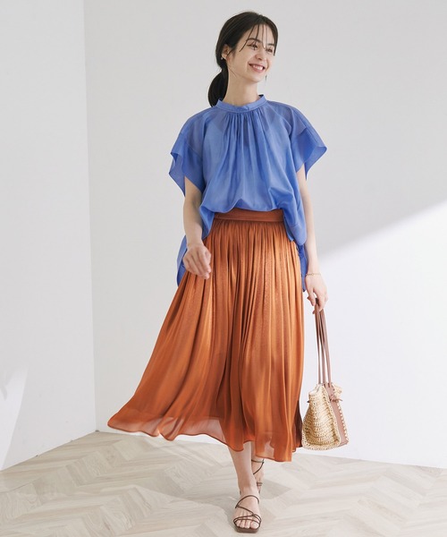 ROPE'（ロペ）の「【新色追加】前後2WAY ボリュームフレンチスリーブブラウス（シャツ/ブラウス・レディース・ベージュ/ブルー系その他4/ダークブラウン/ブラック/パープル/グリーン・38）」の12枚目の写真