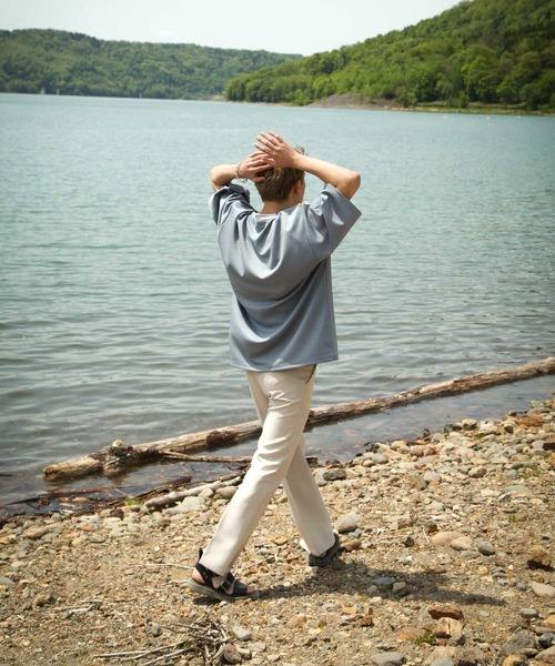 Pledge（プレッジ）の「【Pledge】【特別別注】 プリントシルケットポンチビッグTシャツ（Tシャツ/カットソー・メンズ・ホワイト/ブラック/ブルー/グレイッシュベージュ/ホワイト系/ホワイト系1/ブラック系/ブラック系1/ベージュ系/ベージュ系1/ブルー系/ブルー系1・MEDIUM/LARGE）」の17枚目の写真