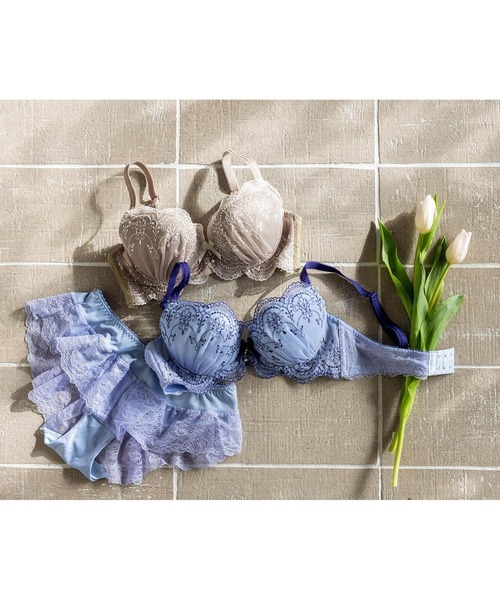 fran de lingerie(フランデランジェリー)の「Noble Tiara ノーブルティアラ コーディネートスリップ(その他アンダーウェア/インナー・レディース・オフホワイト/セージグリーン/ピンク/ブラック/ホワイト/ベージュ/ブルー/クリーム/ピンクベージュ/ブラウン/ブルーパープル・M-80/L-80)」の22枚目の写真