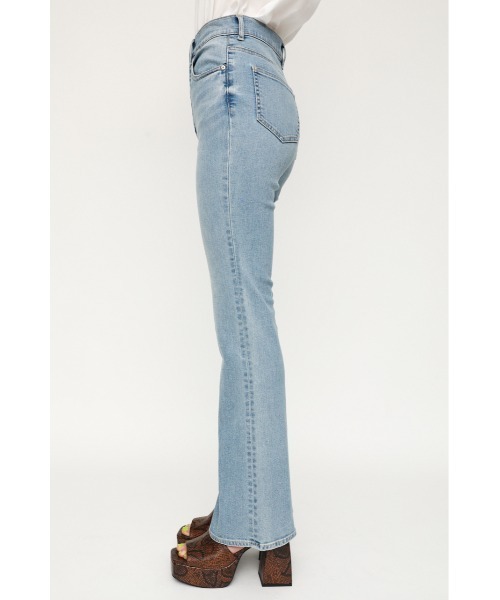 SLY（スライ）の「Lycra HW FLARE PT-C/ハイウエストフレアデニムパンツ（デニムパンツ・レディース・ライトブルー・22inch/23inch/24inch/25inch/26inch）」の5枚目の写真